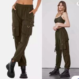 Alo Yoga City Wise Cargo Pants